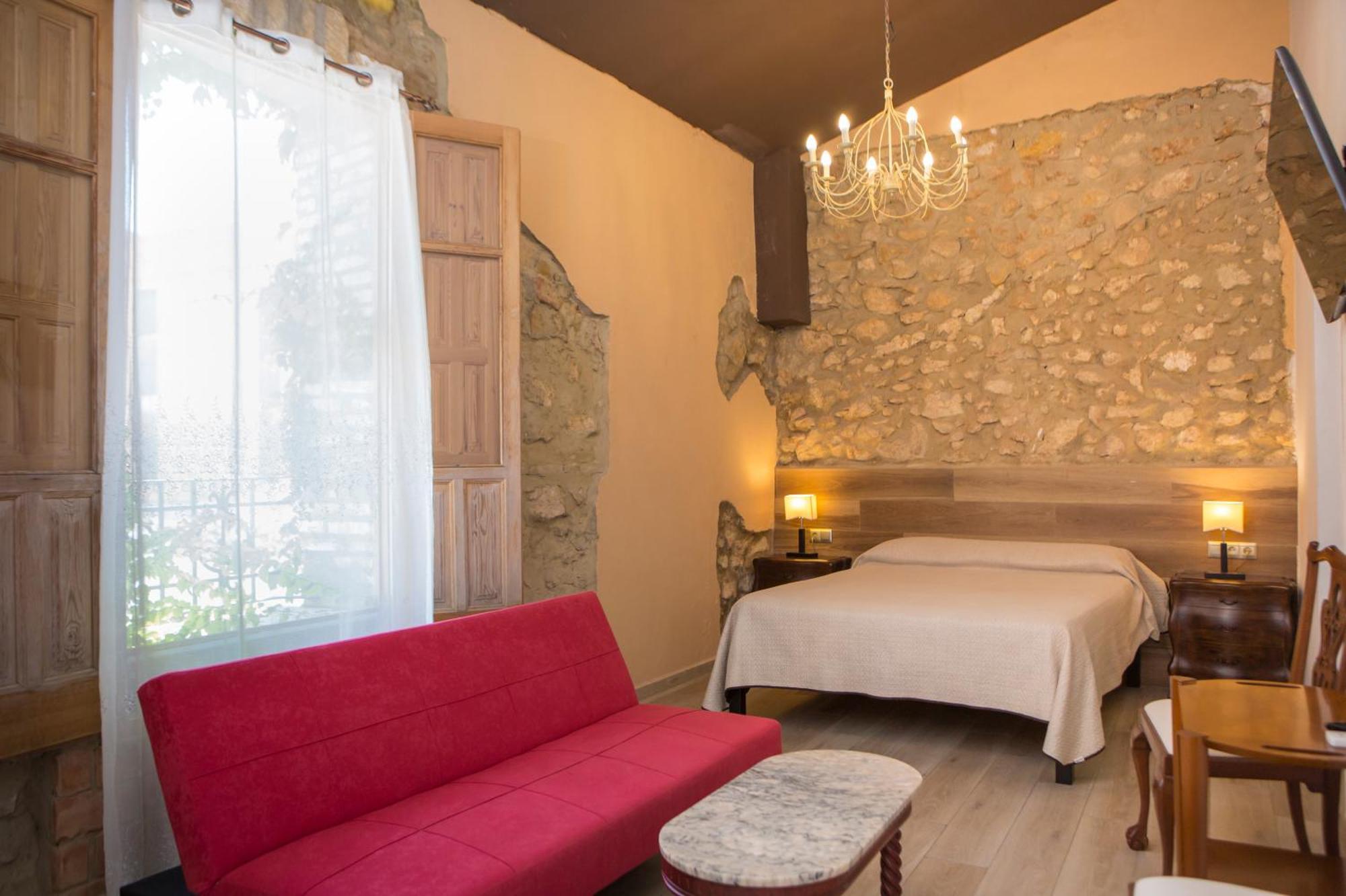 Double Room,1746966362:JPEG