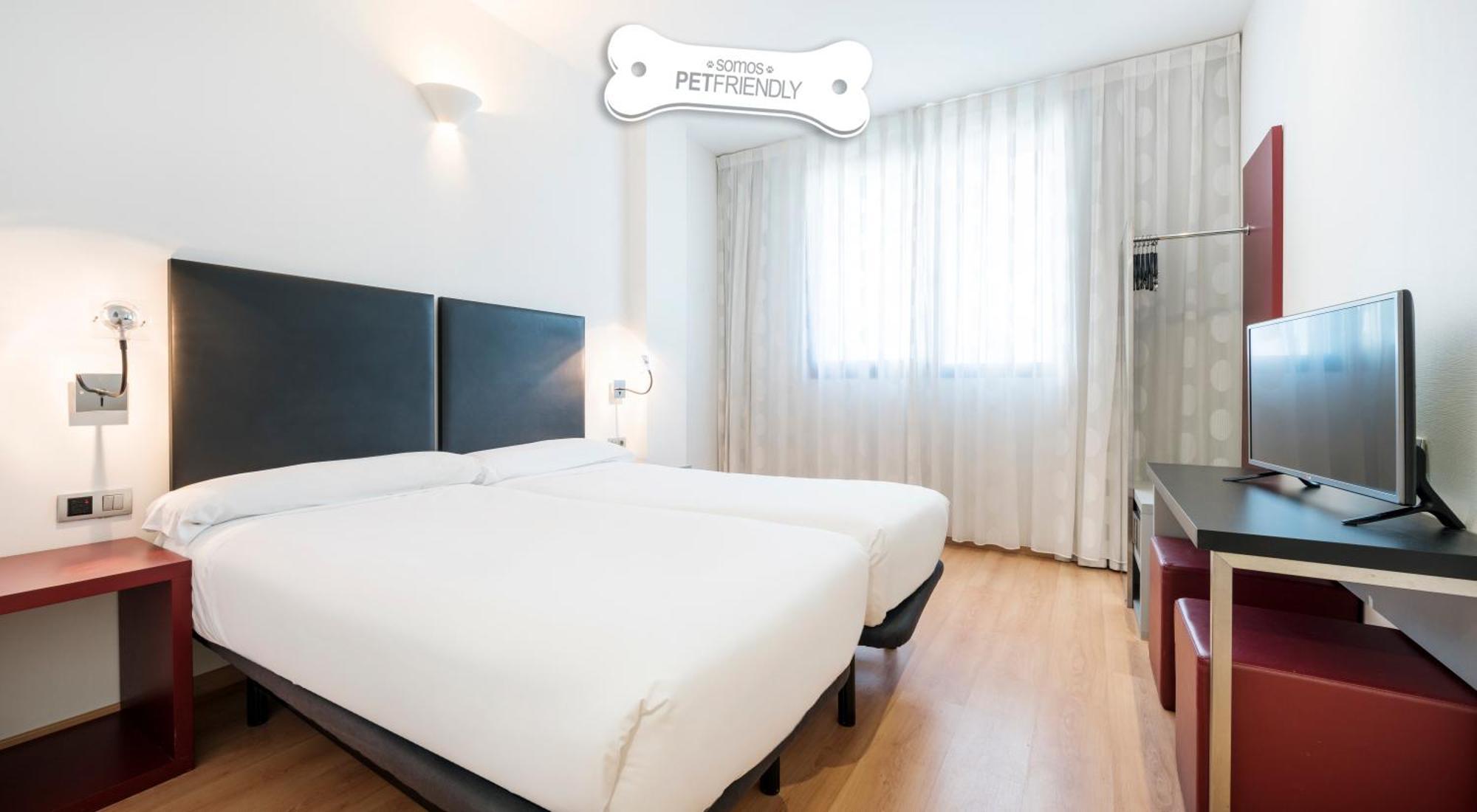 Twin Room Pet Friendly